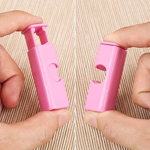 51J4K9tnZWL.avif Shopkwik 2 Pcs Food Sealing Clip Multifunctional Food Preservation Plastic Bag Clip Sealer/Packet Sealer Clamps/Manual Vacuum Bag Sealer/Food Pouch Clip/Bag Zipper for Home Kitchen - Image 1