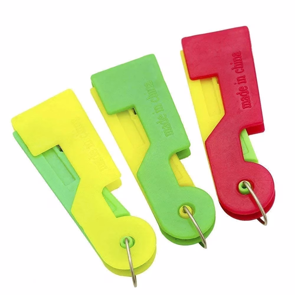 51jLBnsOO6S._SL1000-jpg.avif Shopkwik Pack 03 Pcs Automatic Needle Threader Thread Guide Elderly Use Needle Device, Multicolor - Image 1